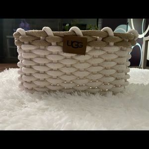 UGG Coco Beach Cotton Rope large Bin in snow